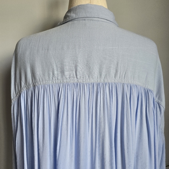 Free People Lovely Day Blue Oversized Jacquard Button Pocket Top, Size Large - Picture 8 of 15